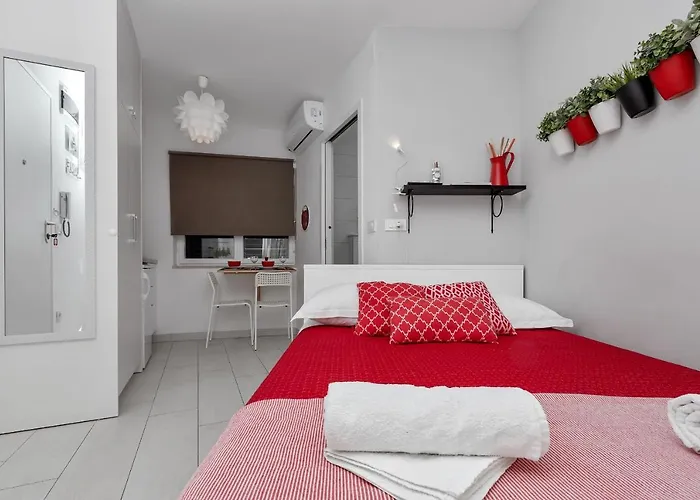 Joy Apartman *