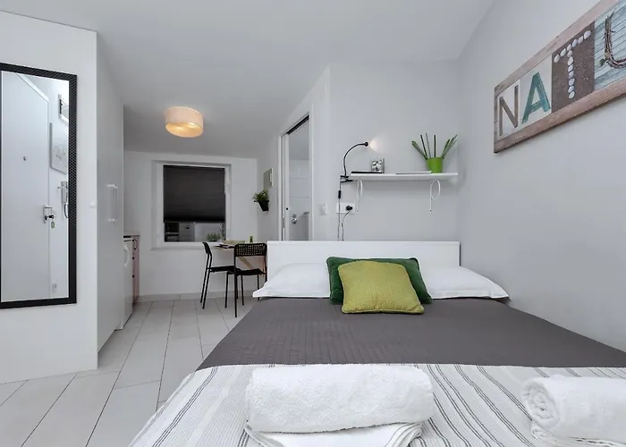 Joy Apartman *