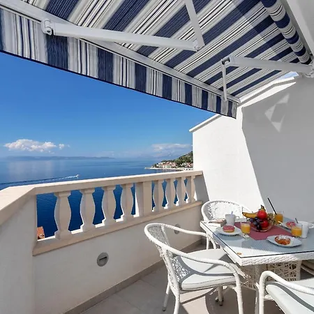 Joy Apartmán Podgora